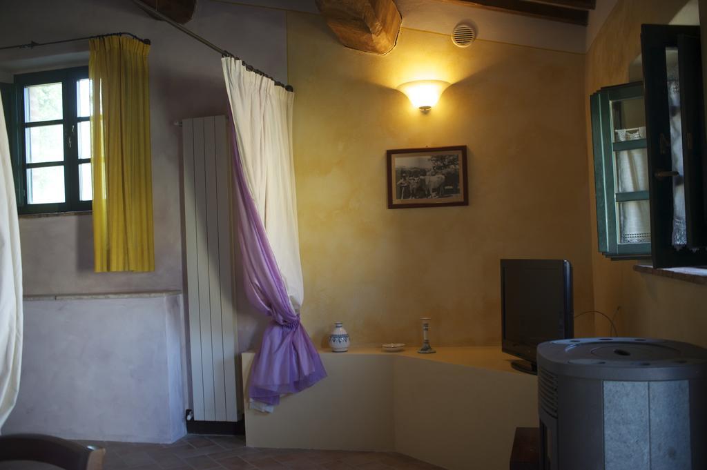 Agriturismo Erta Vila Casole dʼElsa Exterior foto